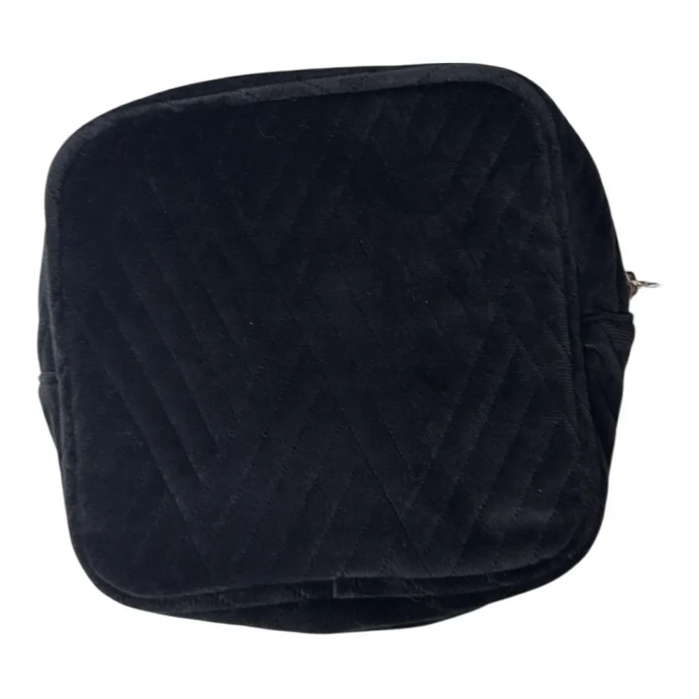 Frank Lyman Design Black Velvet Cosmetic Bag. NWT.